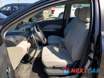 Zdjęcie 7 z 12 samochodu: 2008 TOYOTA YARIS BASE VIN:JTDBT923X81229948 - miniatura
