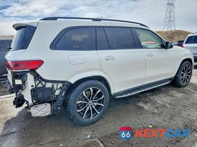 Trzecie zdjęcie samochodu z tyłu: 2021 MERCEDES-BENZ GLS 580 4MATIC VIN:4JGFF8GE3MA393643 - miniatura