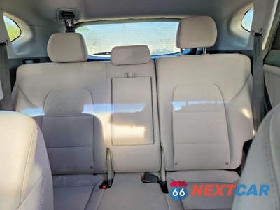 Zdjęcie 10 z 13 samochodu: 2019 HYUNDAI TUCSON SE VIN:KM8J2CA4XKU059887 - miniatura