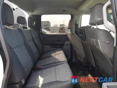 Zdjęcie 10 z 12 samochodu: 2024 FORD F350 XL DRW 4WD 6.7L V8 TDSL CREW CAB VIN:1FT8W3DT6RED40471 - miniatura