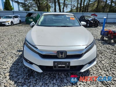 Piąte zdjęcie samochodu w środku: 2018 HONDA CLARITY VIN:JHMZC5F12JC020177 - miniatura