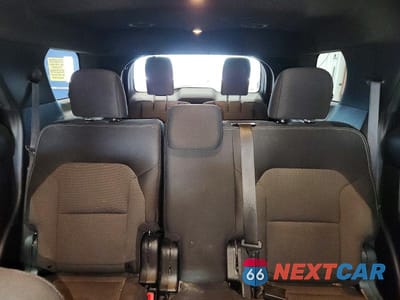 Zdjęcie 10 z 12 samochodu: 2019 FORD EXPLORER XLT VIN:1FM5K8D85KGA05716 - miniatura