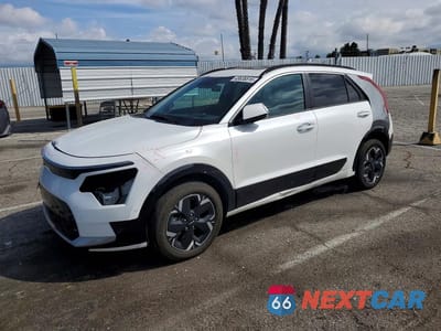 2023 KIA NIRO EV WAVE KNDCT3L13P5029452 - główne zdjęcie licytacji z USA - miniatura