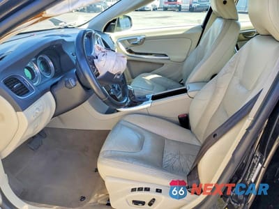 Zdjęcie 7 z 12 samochodu: 2013 VOLVO S60 T5 VIN:YV1612FS5D1228517 - miniatura