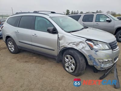 Czwarte zdjęcie samochodu z boku: 2014 CHEVROLET TRAVERSE LS VIN:1GNKVFED8EJ279408 - miniatura