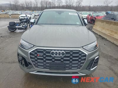 Piąte zdjęcie samochodu w środku: 2025 AUDI SQ5 SPORTBACK PREMIUM PLUS VIN:WA124AFY4S2056606 - miniatura