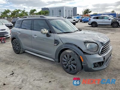 Czwarte zdjęcie samochodu z boku: 2018 MINI COOPER COUNTRYMAN VIN:WMZYS7C3XJ3F44360 - miniatura