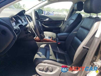 Zdjęcie 7 z 12 samochodu: 2011 AUDI A6 VIN:WAUKGAFB1BN031246 - miniatura