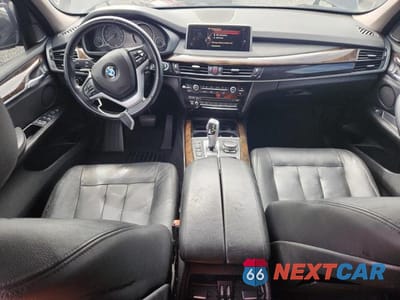 Zdjęcie 8 z 12 samochodu: 2015 BMW X5 XDRIVE35D VIN:5UXKS4C57F0N07678 - miniatura
