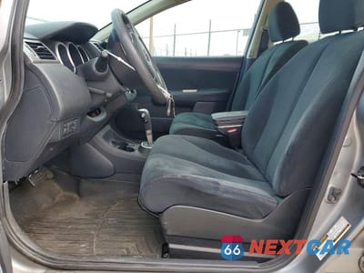 Zdjęcie 7 z 13 samochodu: 2010 NISSAN VERSA 1.8 S VIN:3N1BC1CP1AL465022 - miniatura