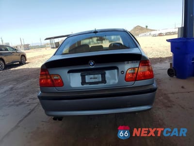 Zdjęcie 6 z 12 samochodu: 2005 BMW 325 I VIN:WBAET37405NJ85231 - miniatura