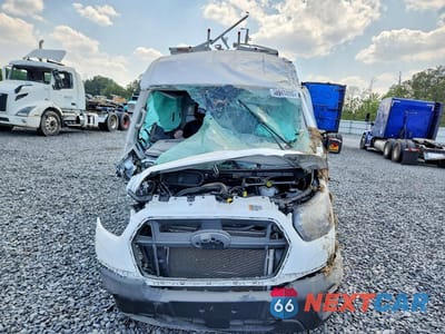 Piąte zdjęcie samochodu w środku: 2025 FORD TRANSIT T-250 VIN:1FTBR1C80SKB13556 - miniatura