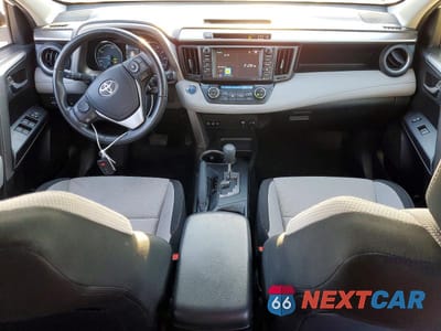 Zdjęcie 8 z 12 samochodu: 2018 TOYOTA RAV4 HYBRID XLE VIN:JTMRJREV4JD175228 - miniatura