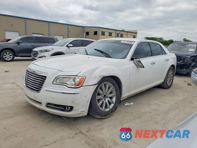 2012 CHRYSLER 300 LIMITED 2C3CCACG7CH182125 - główne zdjęcie licytacji z USA - miniatura