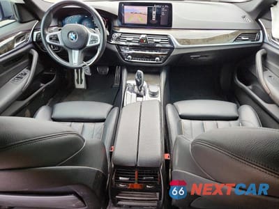 Zdjęcie 8 z 12 samochodu: 2022 BMW 530 I VIN:WBA53BH00NWX81116 - miniatura