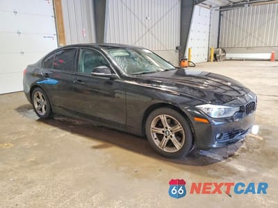 Czwarte zdjęcie samochodu z boku: 2013 BMW 328 XI SULEV VIN:WBA3B5G55DNP41210 - miniatura