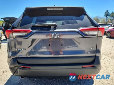Zdjęcie 6 z 13 samochodu: 2019 TOYOTA RAV4 XLE VIN:JTMW1RFV1KD004276 - miniatura
