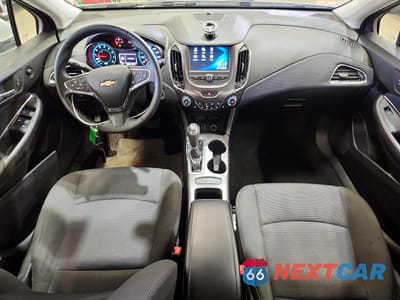 Zdjęcie 8 z 12 samochodu: 2018 CHEVROLET CRUZE LT VIN:3G1BE6SM1JS609484 - miniatura