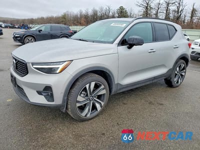 2025 VOLVO XC40 ULTRA YV4L12UM7S2517531 - główne zdjęcie licytacji z USA - miniatura
