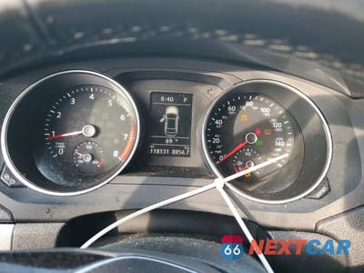 Zdjęcie 9 z 12 samochodu: 2017 VOLKSWAGEN JETTA SE VIN:3VWDB7AJ2HM305968 - miniatura