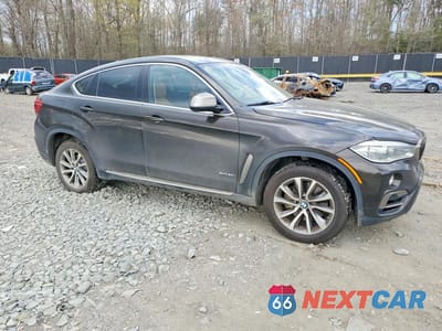 Czwarte zdjęcie samochodu z boku: 2015 BMW X6 XDRIVE50I VIN:5UXKU6C54F0F94299 - miniatura