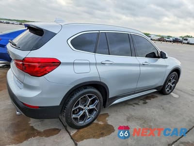 Trzecie zdjęcie samochodu z tyłu: 2018 BMW X1 XDRIVE28I VIN:WBXHT3C36J5L33974 - miniatura