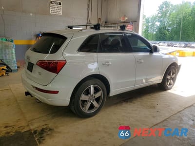 Trzecie zdjęcie samochodu z tyłu: 2011 AUDI Q5 PREMIUM PLUS VIN:WA1LFAFP3BA113728 - miniatura