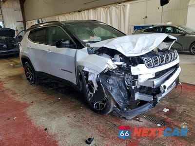 Czwarte zdjęcie samochodu z boku: 2026 JEEP COMPASS LIMITED VIN:3C4NJDCN0TT187510 - miniatura