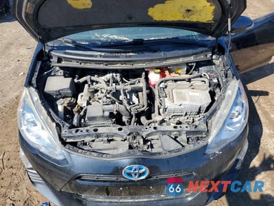 Zdjęcie 12 z 13 samochodu: 2016 TOYOTA PRIUS C TWO VIN:JTDKDTB34G1119051 - miniatura