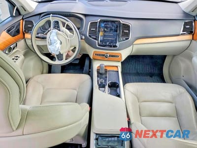 Zdjęcie 8 z 13 samochodu: 2022 VOLVO XC90 T8 RECHARGE INSCRIPTION EXPRES VIN:YV4H60CZ8N1832194 - miniatura