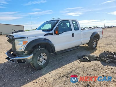 2011 FORD F250 SUPER DUTY 1FT7X2B63BEB73122 - główne zdjęcie licytacji z USA - miniatura