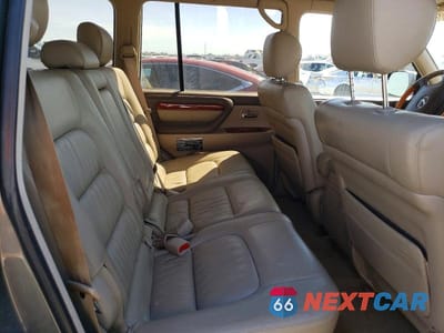 Zdjęcie 11 z 13 samochodu: 2002 LEXUS LX 470 BASE VIN:JTJHT00W023516940 - miniatura