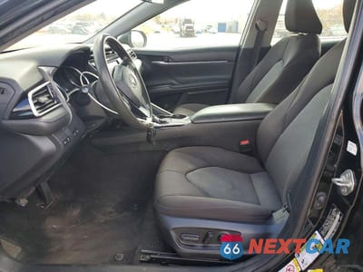 Zdjęcie 7 z 12 samochodu: 2018 TOYOTA CAMRY LE VIN:4T1B11HK2JU079193 - miniatura