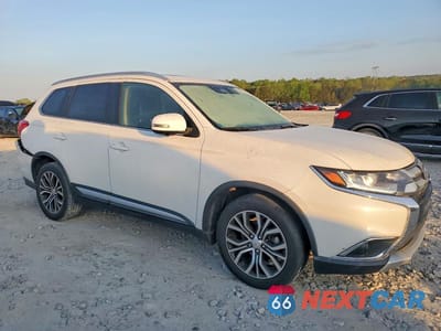 Czwarte zdjęcie samochodu z boku: 2017 MITSUBISHI OUTLANDER SE VIN:JA4AD3A32HZ010579 - miniatura