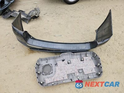 Zdjęcie 13 z 14 samochodu: 2012 TOYOTA HIGHLANDER LIMITED VIN:5TDDK3EH0CS101665 - miniatura
