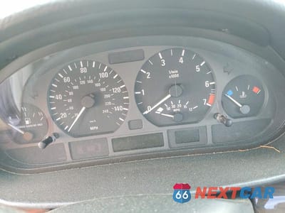 Zdjęcie 9 z 13 samochodu: 2004 BMW 325 I VIN:WBAET37454NJ46889 - miniatura