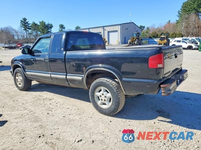 Drugie zdjęcie samochodu z przodu: 2001 CHEVROLET S TRUCK S10 VIN:1GCDT19W818148020 - miniatura