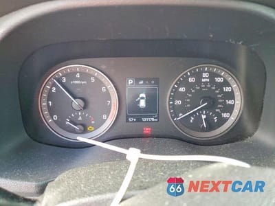 Zdjęcie 9 z 11 samochodu: 2017 HYUNDAI TUCSON SPORT VIN:KM8J33A26HU529529 - miniatura
