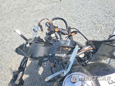 Zdjęcie 7 z 9 samochodu: 2007 HARLEY-DAVIDSON FLHX VIN:1HD1KB4107Y632603 - miniatura