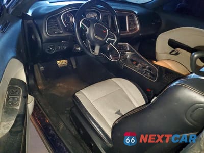 Zdjęcie 8 z 12 samochodu: 2015 DODGE CHALLENGER SXT PLUS VIN:2C3CDZBT8FH701925 - miniatura