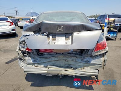 Zdjęcie 6 z 12 samochodu: 2009 HONDA ACCORD LX VIN:1HGCP26399A053052 - miniatura