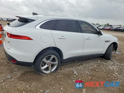 Trzecie zdjęcie samochodu z tyłu: 2020 JAGUAR F-PACE PREMIUM 25T VIN:SADCJ2FXXLA630766 - miniatura