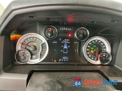 Zdjęcie 9 z 12 samochodu: 2023 RAM 1500 CLASSIC SLT VIN:1C6RR6LG8PS536080 - miniatura