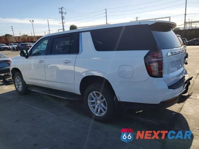 Drugie zdjęcie samochodu z przodu: 2023 CHEVROLET SUBURBAN K1500 LT VIN:1GNSKCKD9PR212395 - miniatura