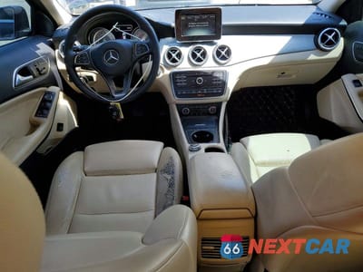 Zdjęcie 8 z 13 samochodu: 2017 MERCEDES-BENZ GLA 250 4MATIC VIN:WDCTG4GB6HJ317031 - miniatura