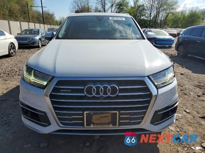Piąte zdjęcie samochodu w środku: 2018 AUDI Q7 PRESTIGE VIN:WA1VAAF7XJD027823 - miniatura