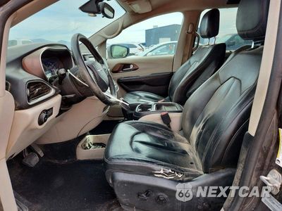 Zdjęcie 7 z 12 samochodu: 2017 CHRYSLER PACIFICA TOURING L VIN:2C4RC1BGXHR667478 - miniatura