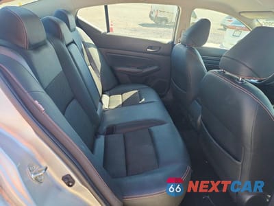 Zdjęcie 10 z 12 samochodu: 2019 NISSAN ALTIMA 2.5 SR VIN:1N4BL4CV9KC182965 - miniatura