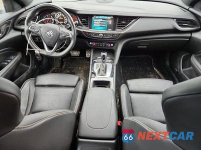 Zdjęcie 8 z 11 samochodu: 2018 BUICK REGAL GS VIN:W04GS6SS7J1139543 - miniatura