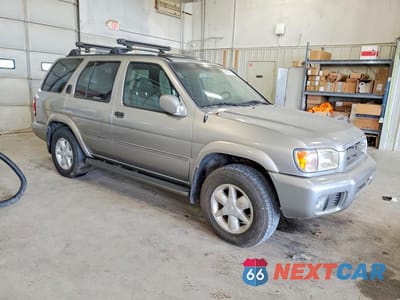 Czwarte zdjęcie samochodu z boku: 2001 NISSAN PATHFINDER SE VIN:JN8DR09Y51W600824 - miniatura